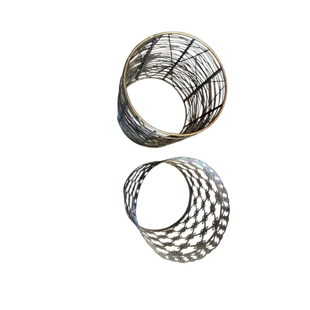 2 Scentsy metal wire silhouette & metal castle warmer covers ￼
